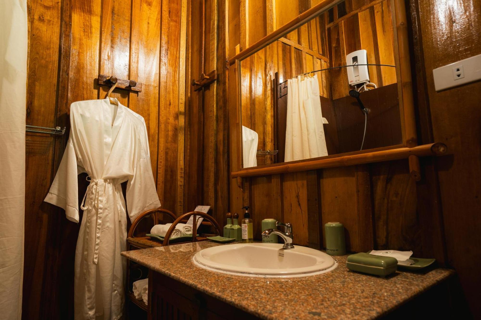 La Folie Lodge Champasak Ngoại thất bức ảnh